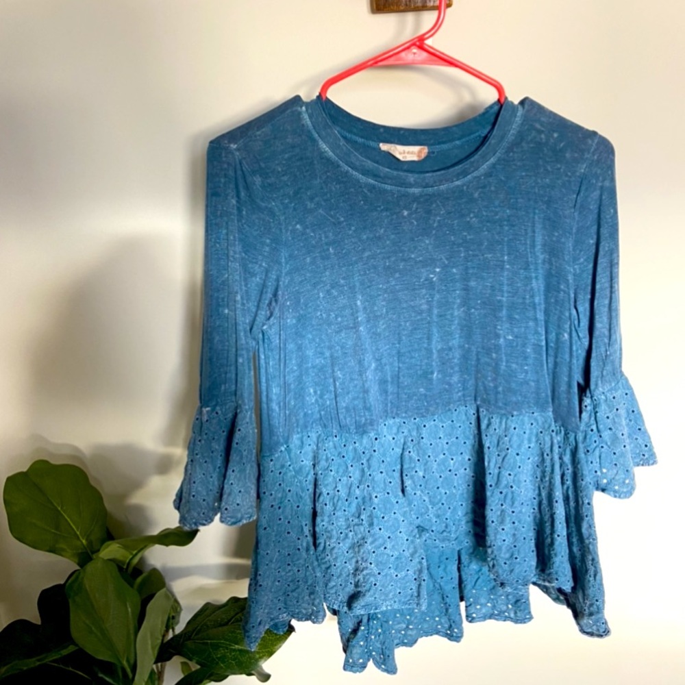 Altar’d State size XS eyelet lace blue top
